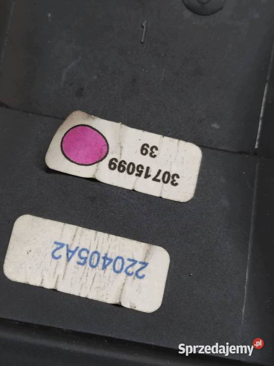 KRATKI NAWIEWU LEWA PRAWA ŚRODKOWA KPL V50 sprzedam