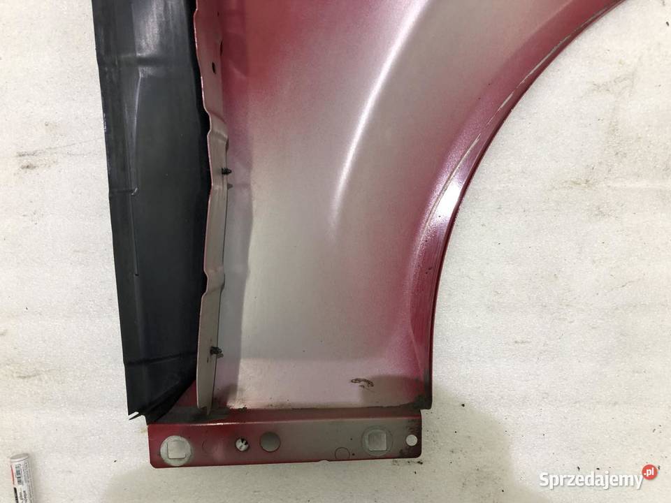 BŁOTNIK LEWY PRZÓD MERCEDES W204 590 wielkopolskie