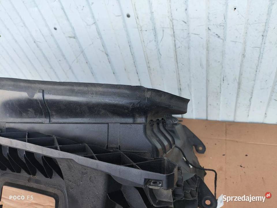 BMW X2 F39 KIEROWNICA POWIETRZA WZMOCNIENIE Motoryzacja