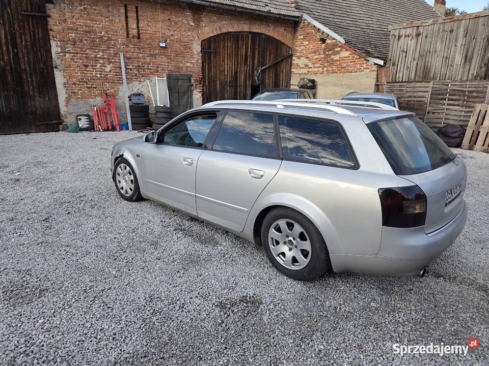 Audi a4b6 20 benz 2003 r w calosci na czescu Rok produkcji 2003 A4 Oława