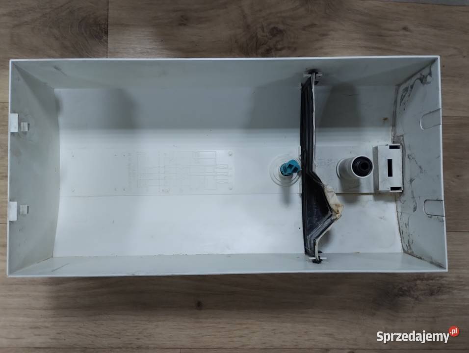 Obudowa przepływowego podgrzewacza wody Bosch Katowice