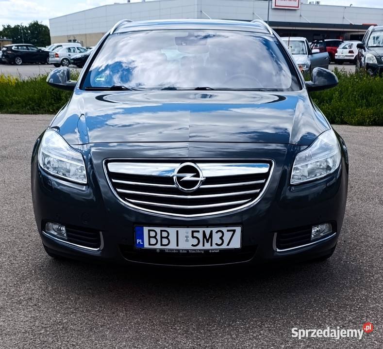 Opel Insignia 28 V6 4x4 Rok produkcji 2011 Bielsk Podlaski