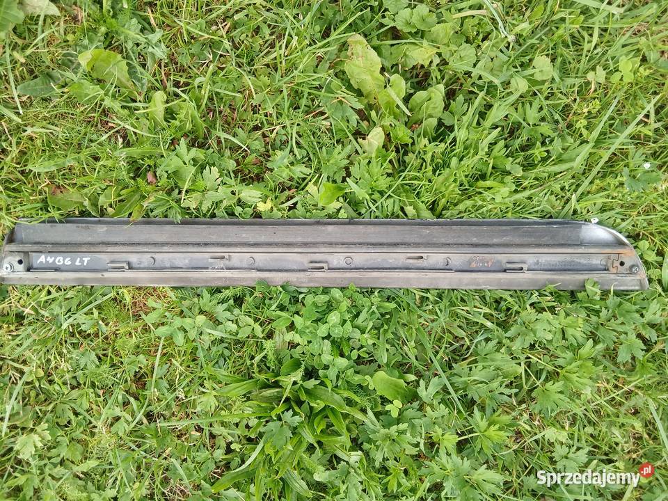Listwa drzwi dolna lakierowana Audi A4 B6 B7 śląskie Szczerbice