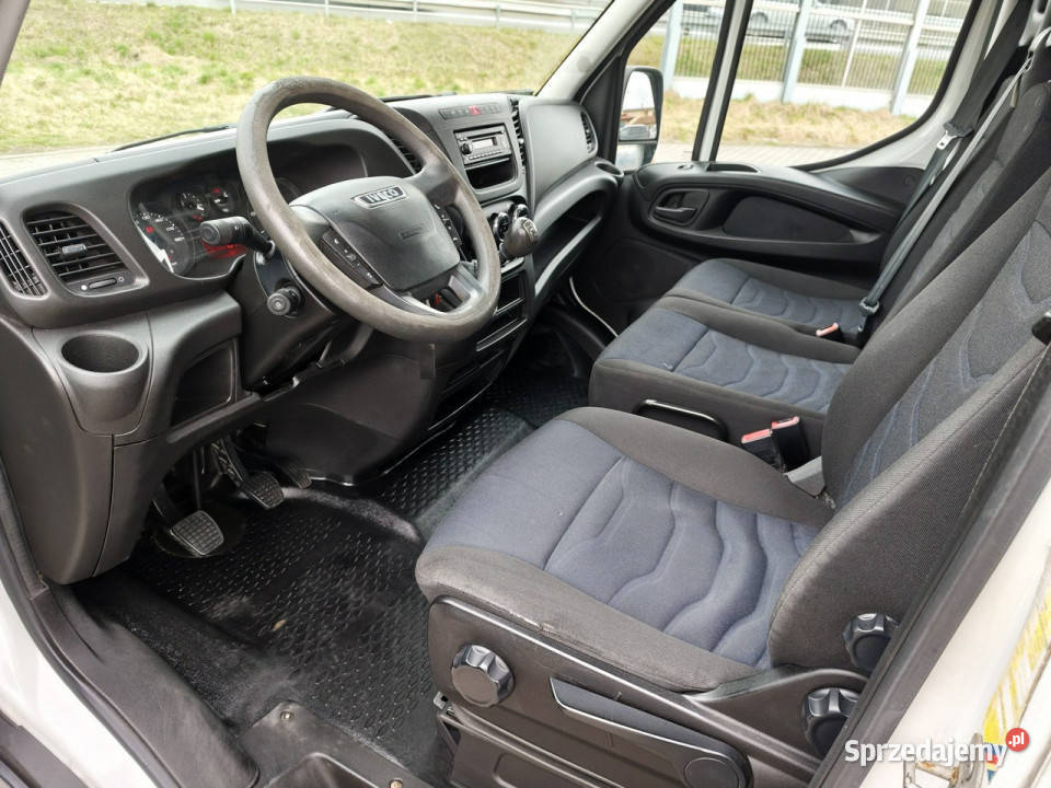 Iveco Daily VI 35160 23 V4 156 Eu6 Kontener nieuszkodzony Iveco śląskie Goczałkowice-Zdrój