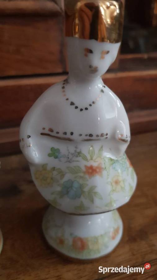 Figurka porcelanowa Bogucice Karolina nCmielów Orneta