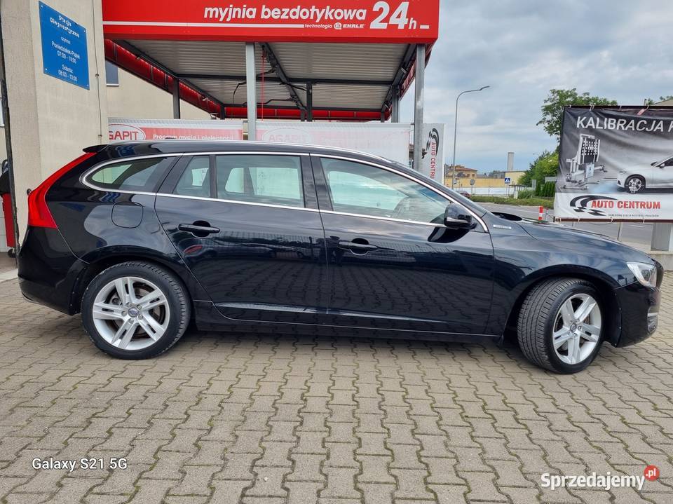 Volvo V60 I D6 HYBRYDA PLUGIN 24 215 4x4 skóra mazowieckie