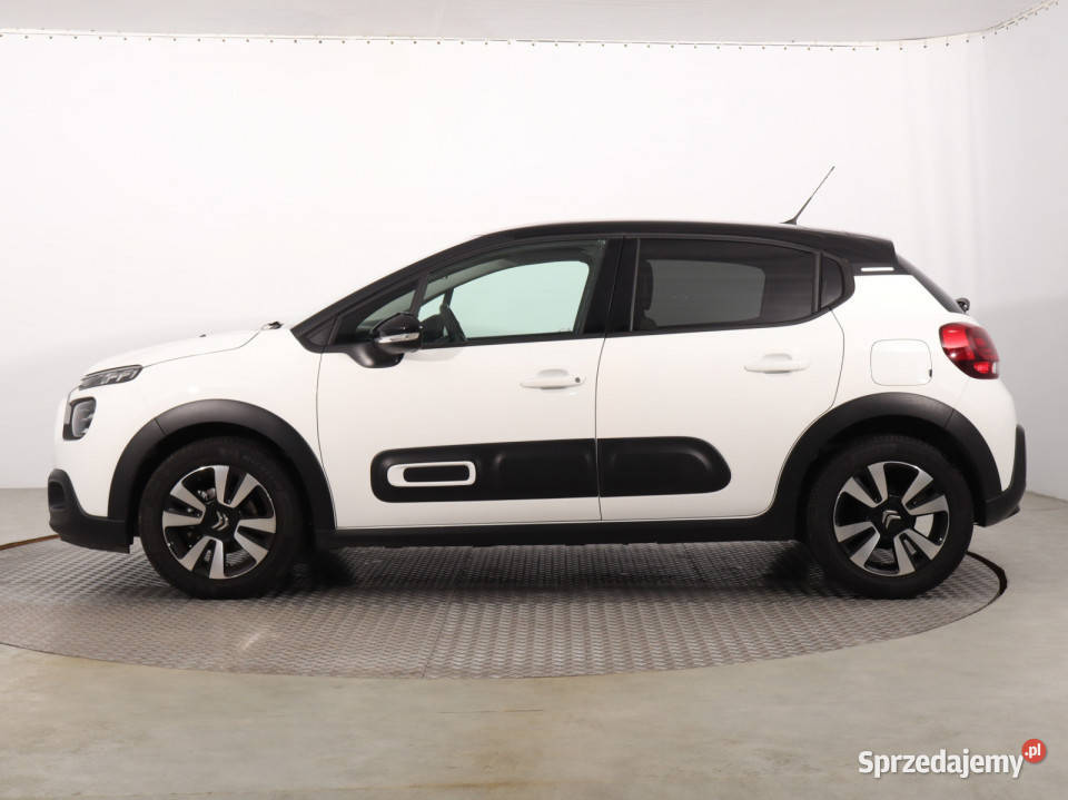 Citroen C3 12 PureTech światła LED Katowice