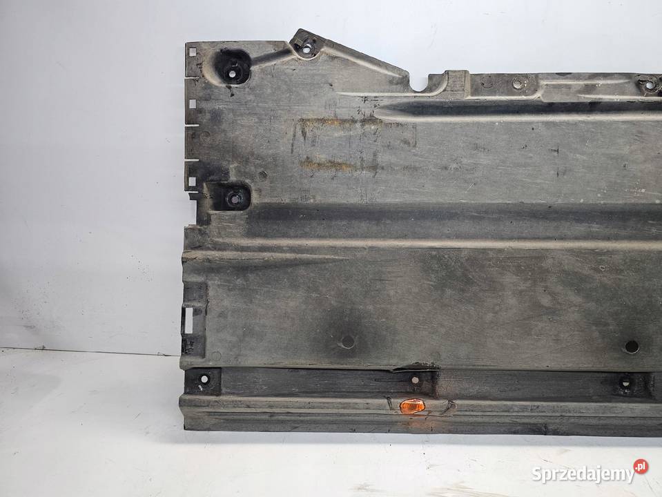OSŁONA PODWOZIA LEWA AUDI A4 B8 8K0825207B Przystajń sprzedam