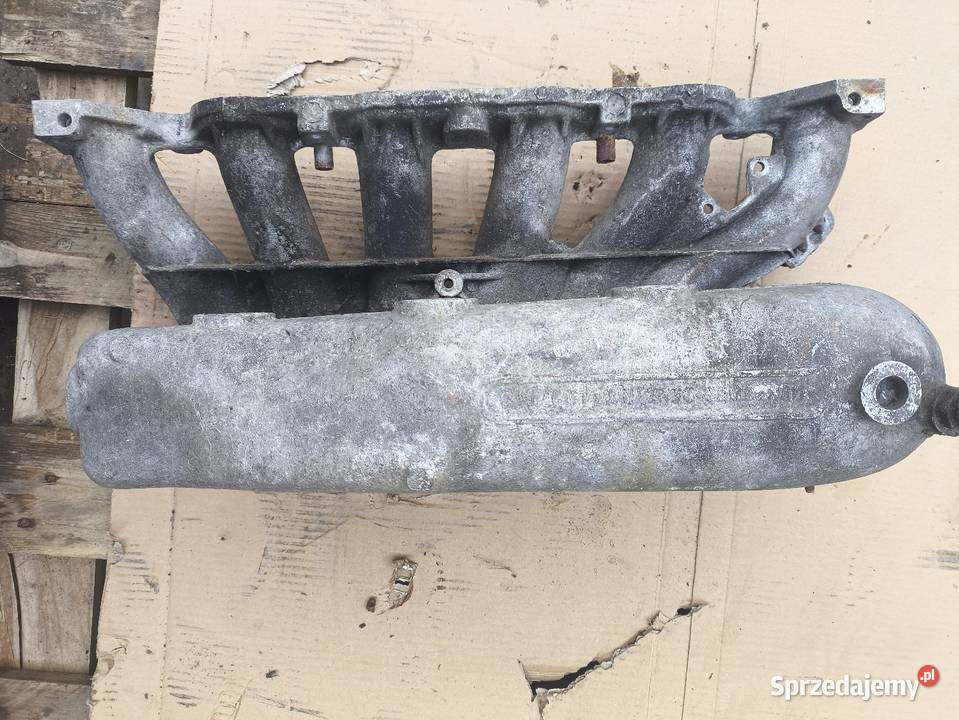 Kolektor ssący mercedes M110 W123 W126 W116 W114 podkarpackie Lutoryż