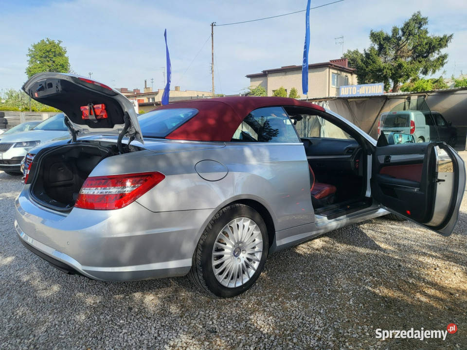Mercedes E 200 18 204 Mały Przebieg Stan