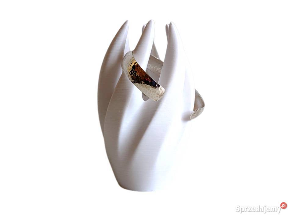 7427 Srebrna Młotkowana Bangle