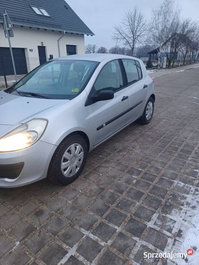 RENAULT CLIO 75KM Głogów