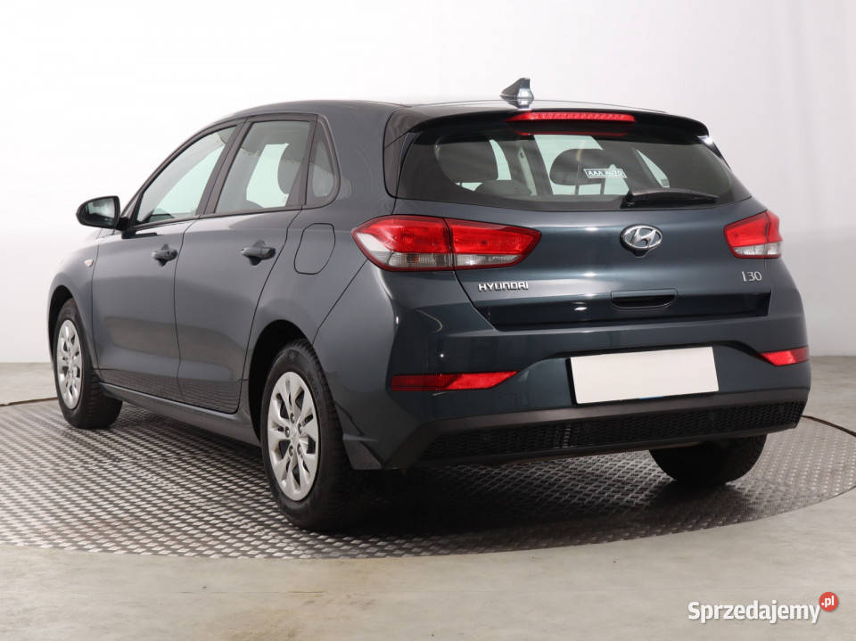 Hyundai i30 15 DPI pełny VAT Katowice