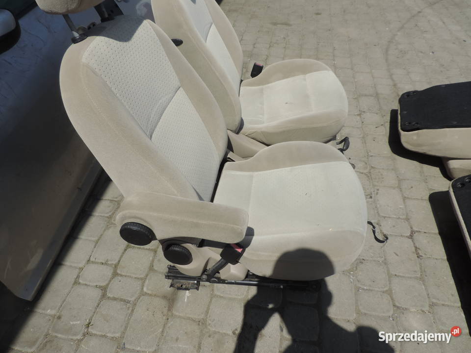 FOTELE KANAPA KOMPLET FORD FOCUS MK1 HB 5D małopolskie Nowy Sącz