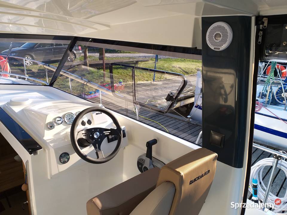Sprzedam jacht motorowy Nautika 830 Giżycko sprzedam
