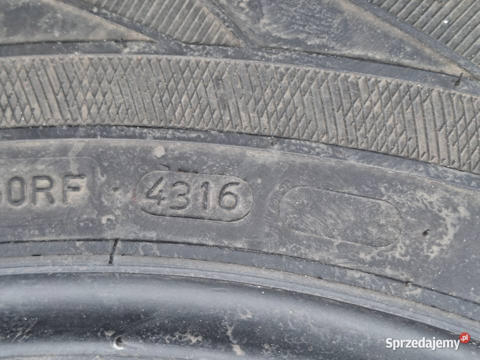 OPONY ZIMOWE NOKIAN WR SUV 3 26570R16 KOMPLET Bieleń
