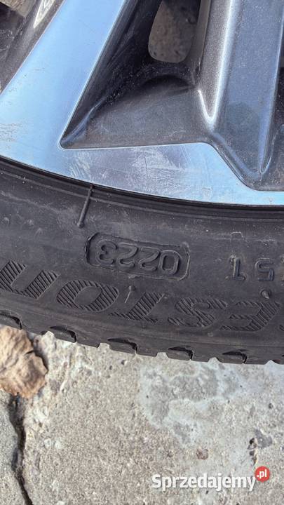 Felgi aluminiowe17 opony letnie Toyota Kielce