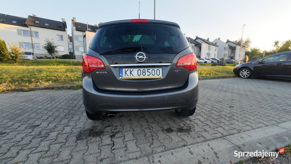 Opel Meriva B panorama czujniki przód tył gniazdo USB sprzedam