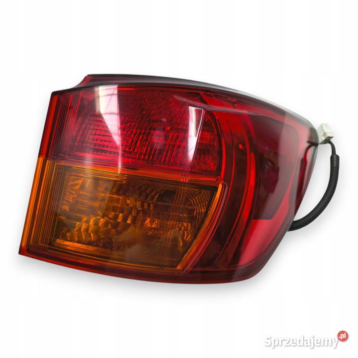 LAMPA PRAWA Lexus IS250 tylna tylnia prawy tył Lampy tylne Chełm