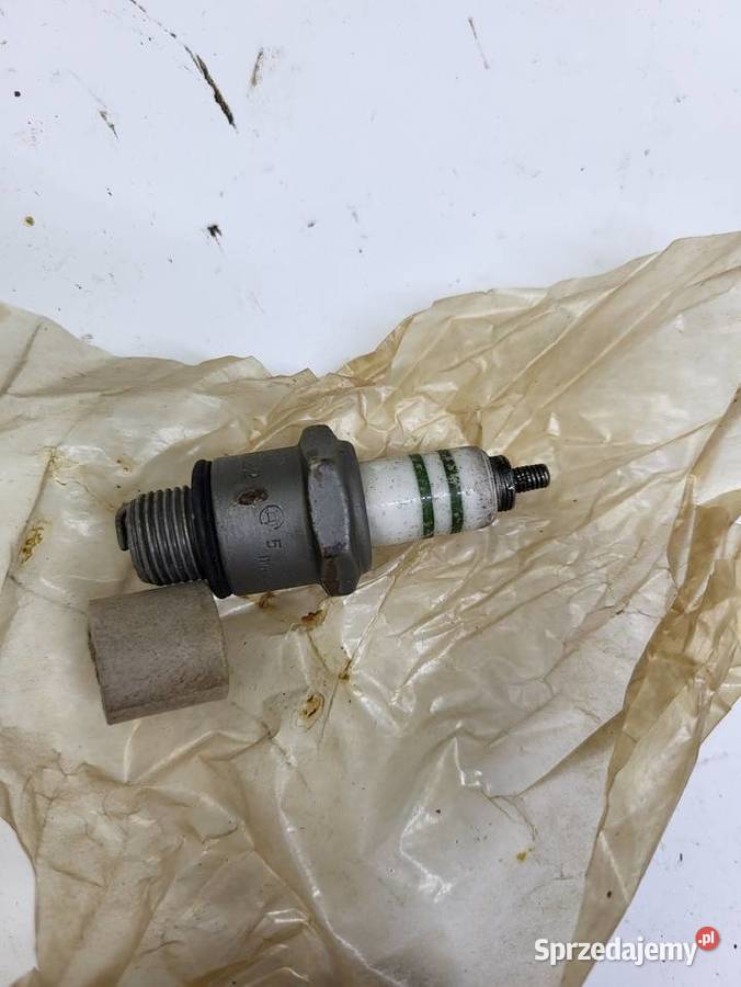 ŚWIECA BOSCH W 175 T22 NOWA Z EPOKI Rybnik sprzedam