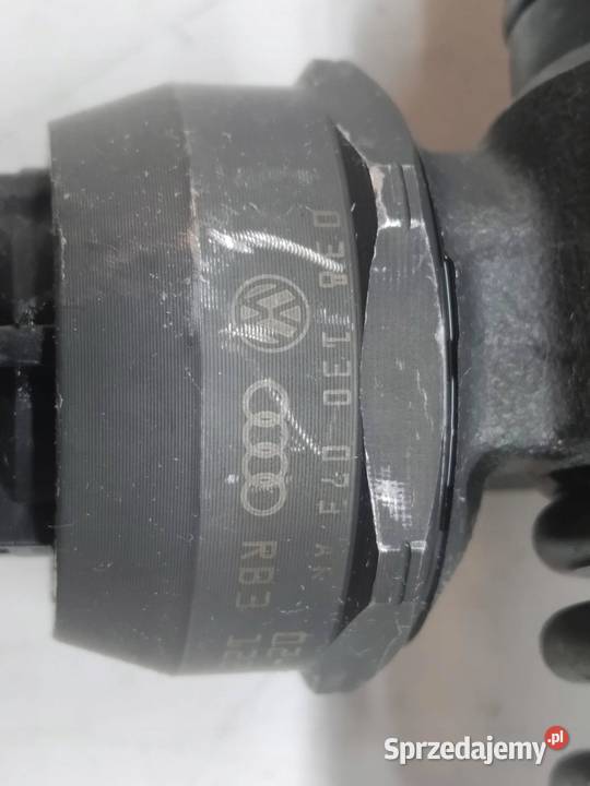 POMPOWTRYSKIWACZ 038130073AK 0414720038 19 TDI