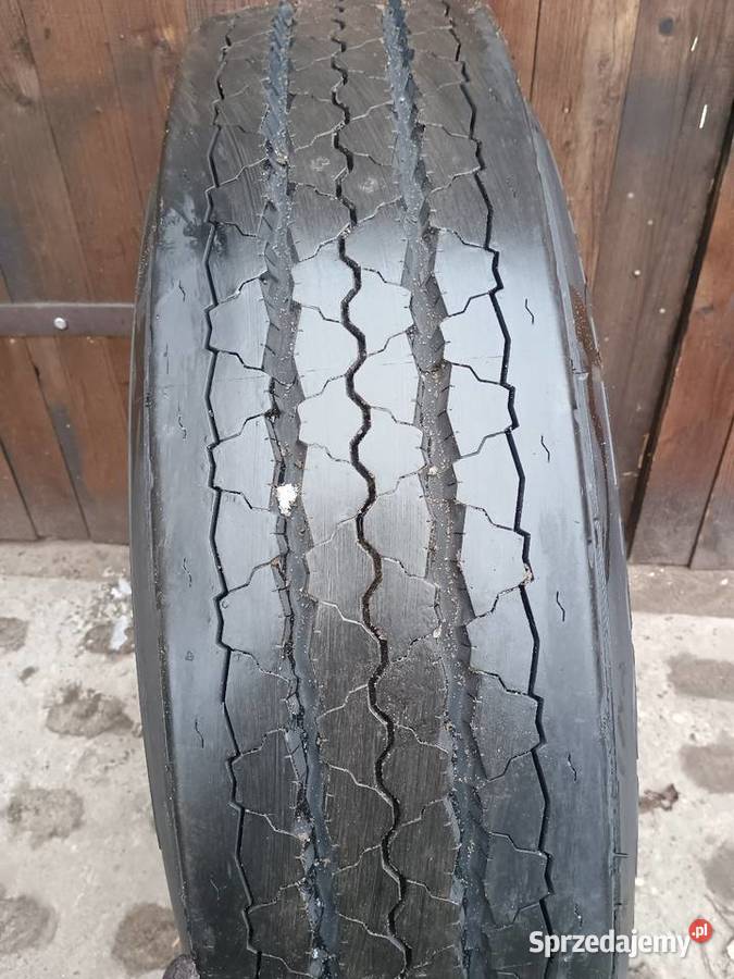 Opona 11 R 225 Continental HSR prowadząca 22.5cale Zgoda