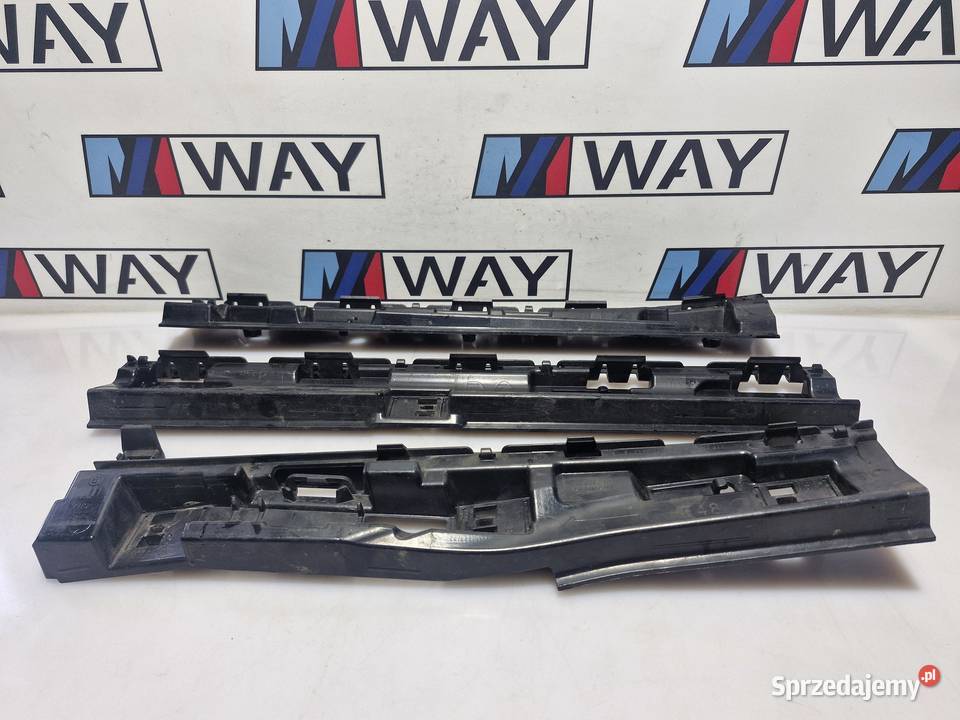 BMW X1 F48 ŚLIZG MOCOWANIE LISTWY PROGOWE PRAWE osobowe Listwy
