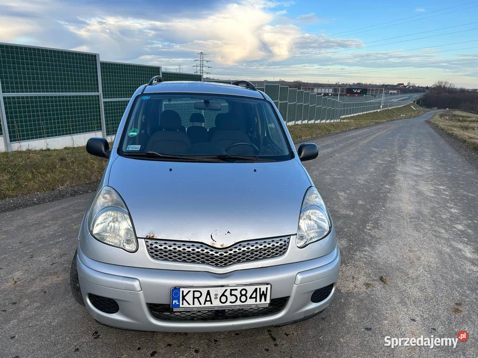 Sprzedam Toyota Yaris Verso