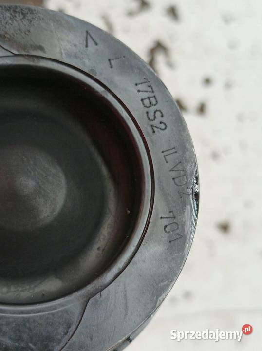TŁOK KORBOWÓD 17BS2 ILVD2 701 15 DCI Renault Rok produkcji 2011