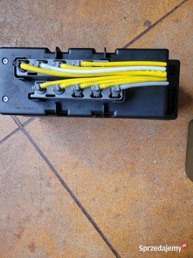 Pompka Zamka Centralnego Mercedes S klasa W220 Bobowo