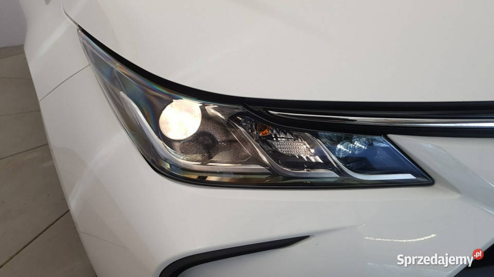 Toyota Corolla 15 Active Z Polskiego Salonu Warszawa