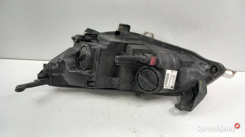 OPEL ASTRA J LAMPA PRZÓD PRAWA osobowe Zbierkowo