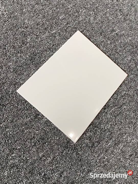 płytka ścienna biała połysk 20x25 stary typ małopolskie Zakopane