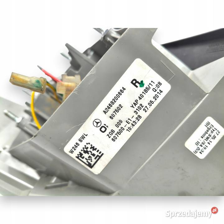 LAMPA PRAWA Mercedes W246 tylna tylnia prawy tył Chełm