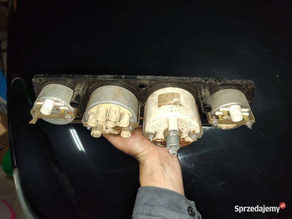 Zegary licznik skoda 105 120 świętokrzyskie Ostrowiec Świętokrzyski