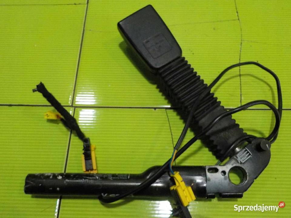 MERCEDES R W251 07r napinacz zapinka pasa lewa osobowe Suków