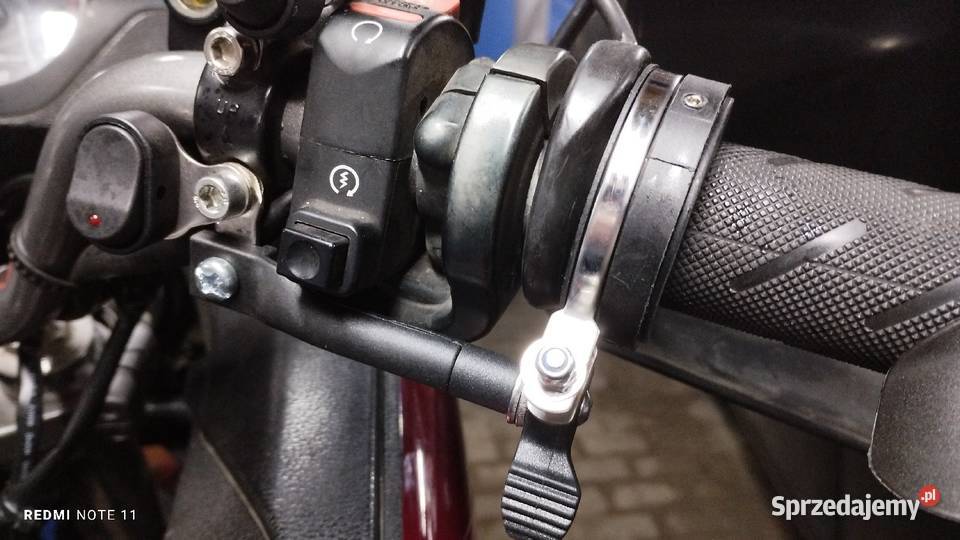 TEMPOMAT MOTOCYKLOWY WSPOMAGANIE MANETKI GAZU