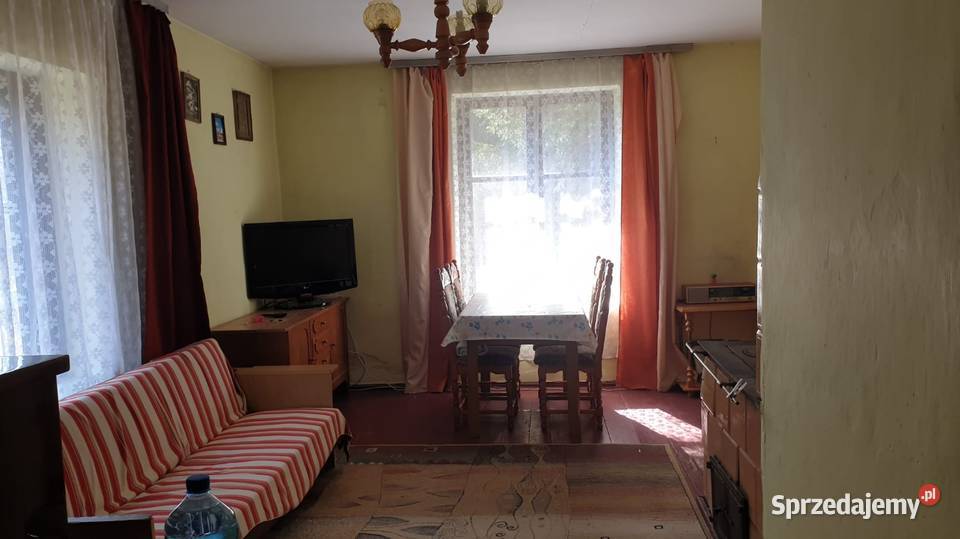 Działka dom budynki gospodarcze Justynów sprzedam