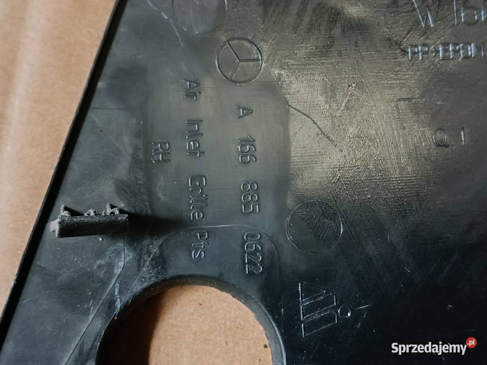 Sprzedam kratki w zderzak przedni Mercedes ML osobowe Części samochodowe