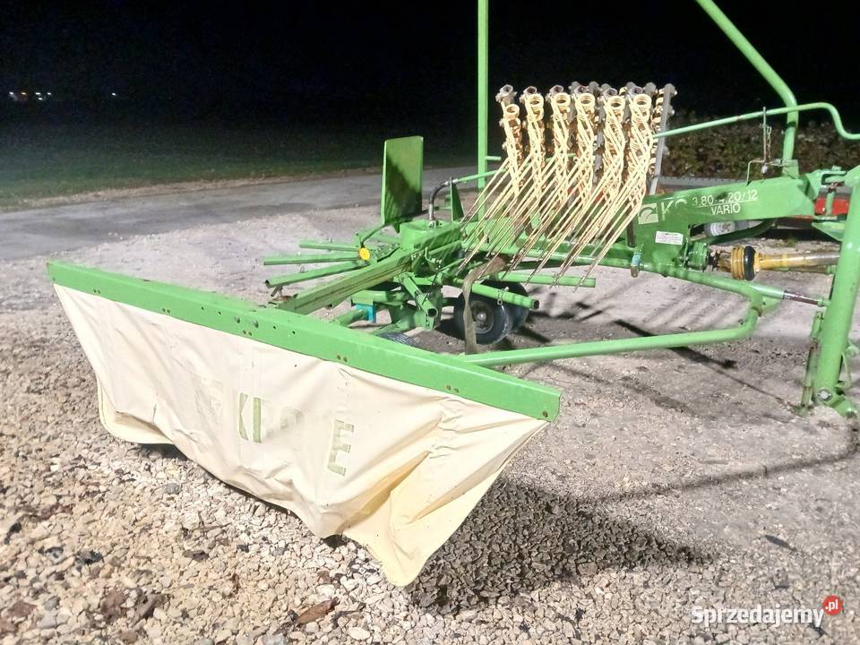 Zgrabiarka Krone KS 380 Zgrabiarki i przetrząsacze świętokrzyskie Nowy Korczyn