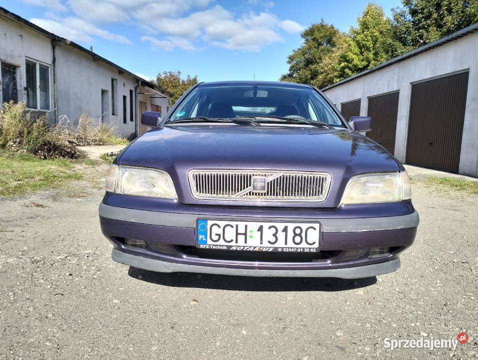 Sprzedam Volvo V40 zarejestrowany ubezpieczony z