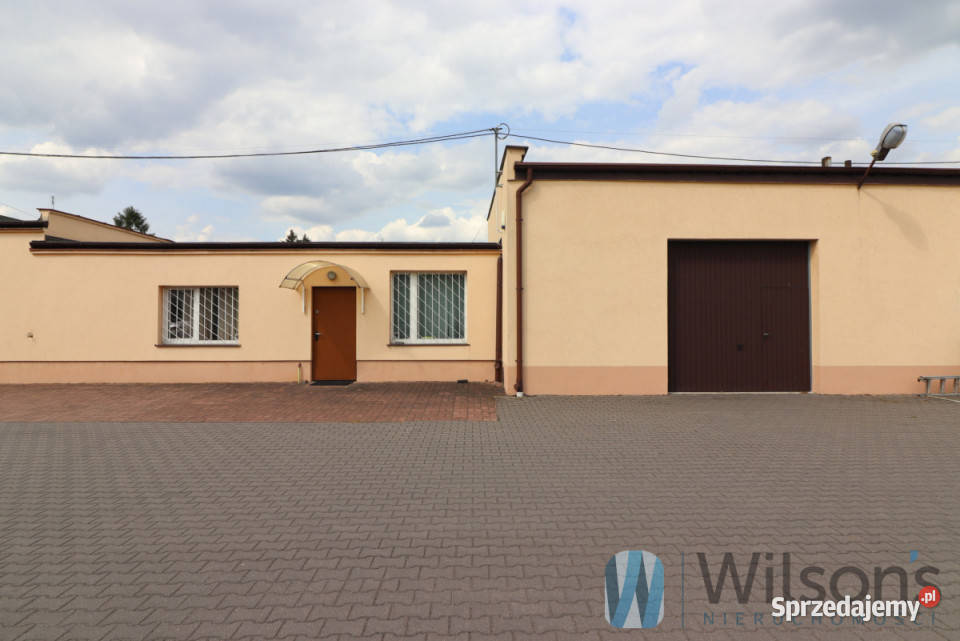 Lokal Janki 200m2 sprzedam