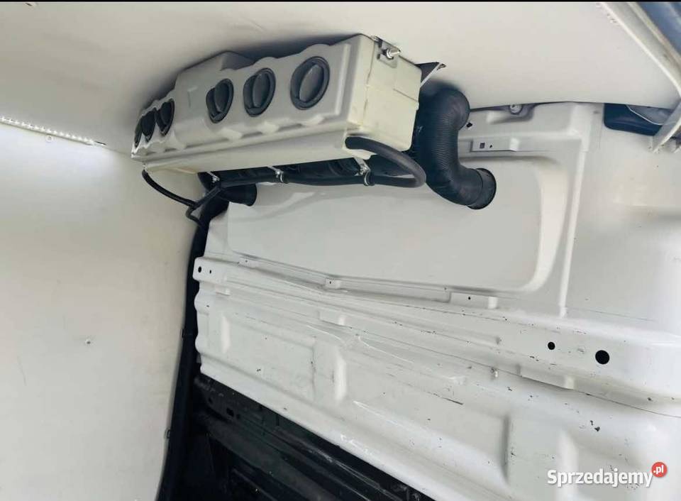 Opel Vivaro long 16 120 2017r chłodnia 1600cm3 Samochody dostawcze Dęba