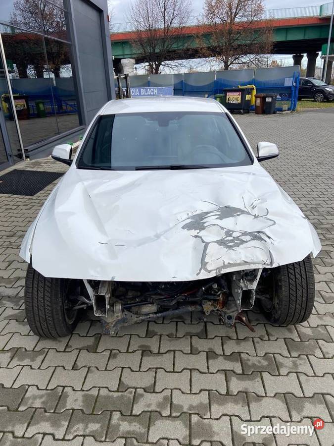 BMW Seria 3 330e M Sport Rok produkcji 2017 śląskie Częstochowa