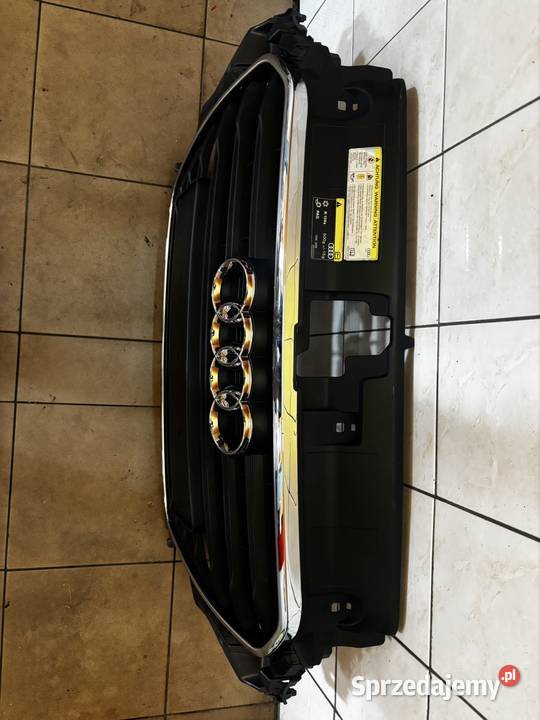 Grill Atrapa Audi A38V osobowe Przemyśl