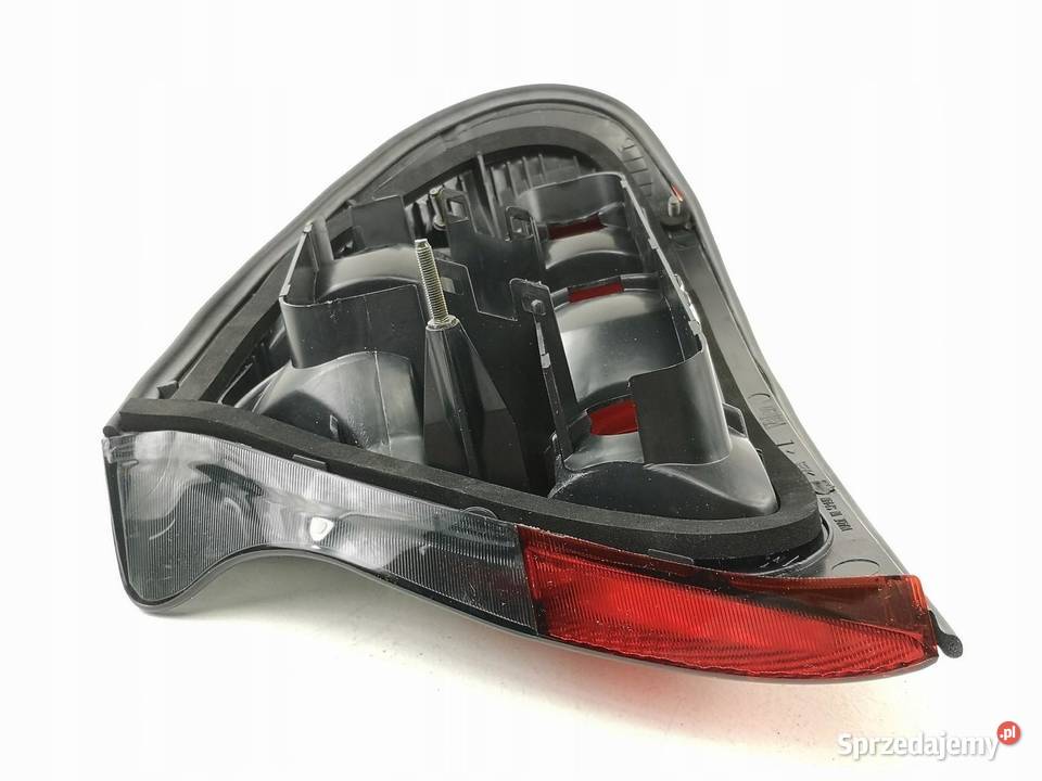 LAMPA TYLNA LEWA OPEL TIGRA 19942001 VALEO NOWA
