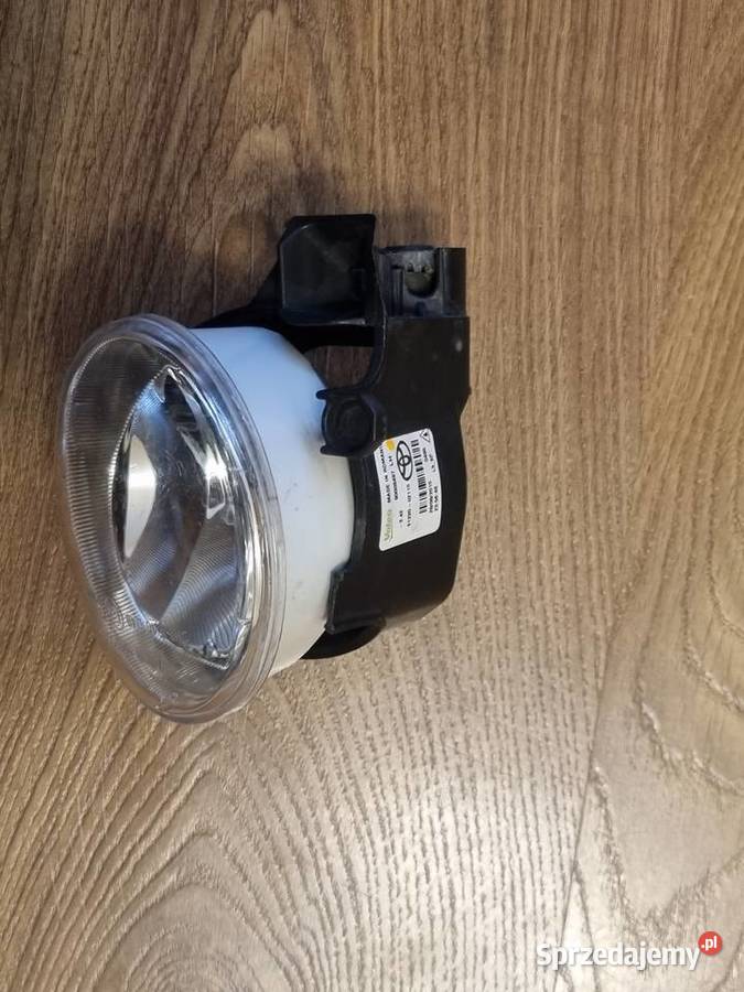 Ramka halogenu zaślepka halogen lewy Toyota Włocławek