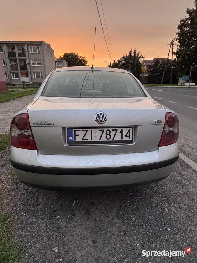 PASSAT B5fl 19 tdi Uszkodzony 1896cm3 Rzeczyca