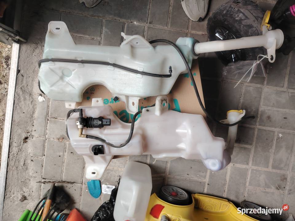 Zbiornik spryskiwaczy Chrysler Pacifica 2017