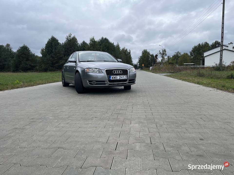 Sprzedam Audi A4b7 18t książka serwisowa Łochów
